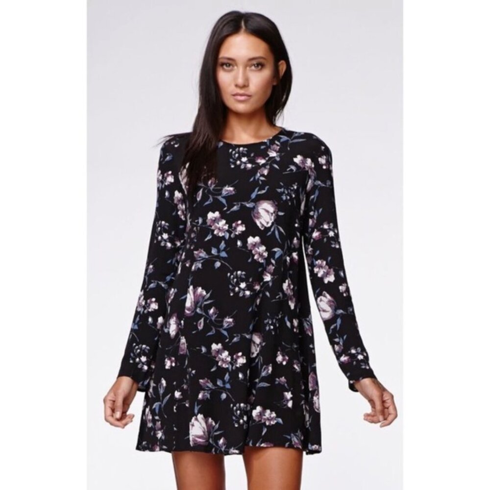 Kendall & Kylie Dark Floral Long Sleeve Flowy Mini Dress in Black and Blue XS
